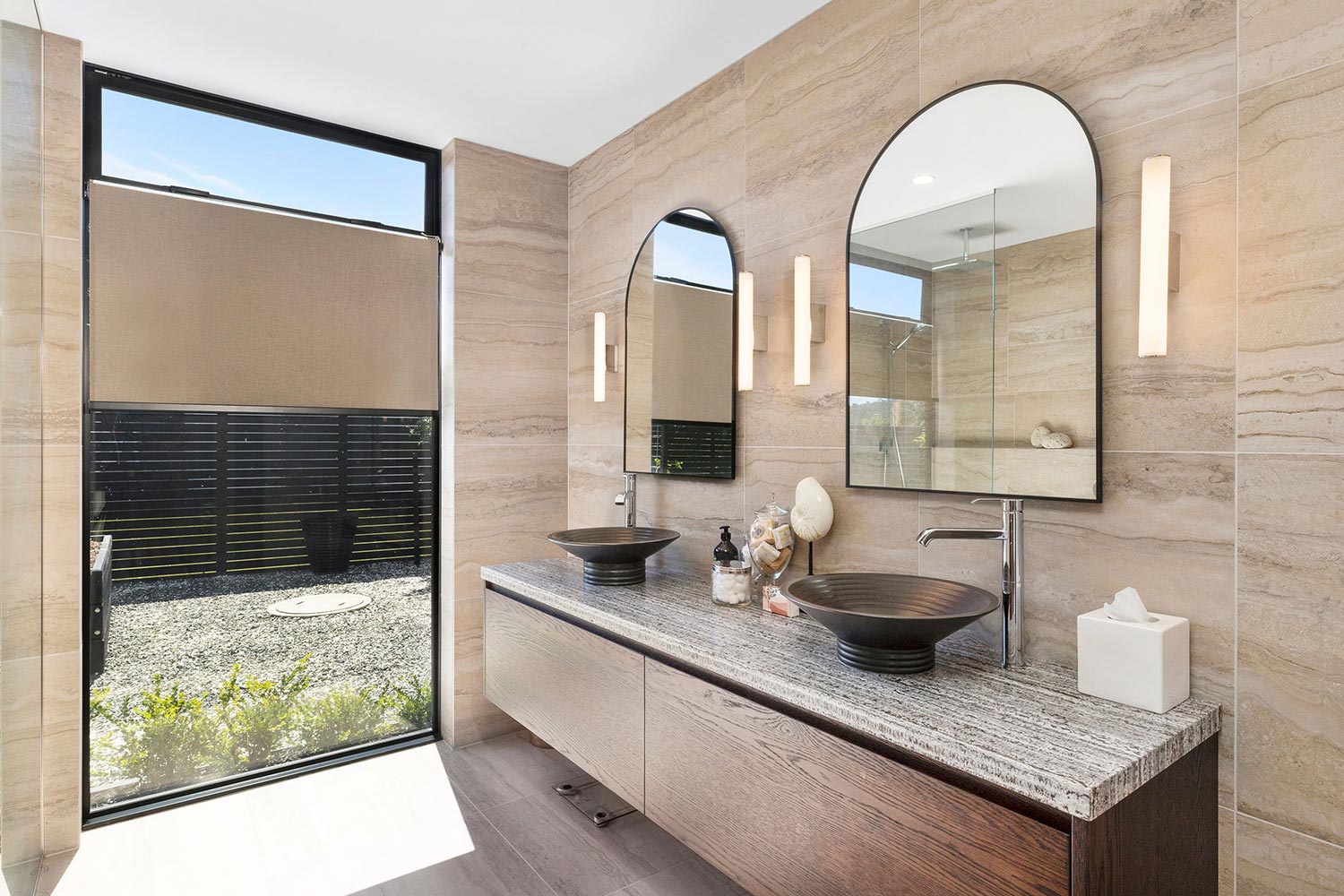 Custom Mirrors for Bathrooms, Vanities, Gym and Living Areas