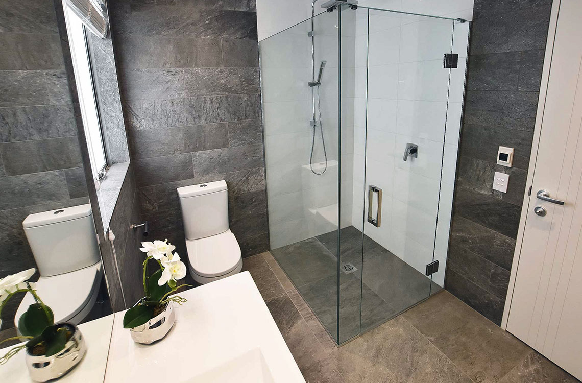 Hinged Door Shower Styles by Haynes Glass, Auckland NZ