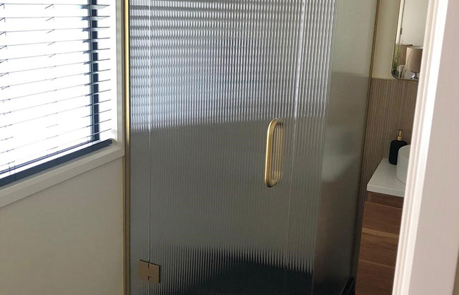 reeded shower cubicle nz