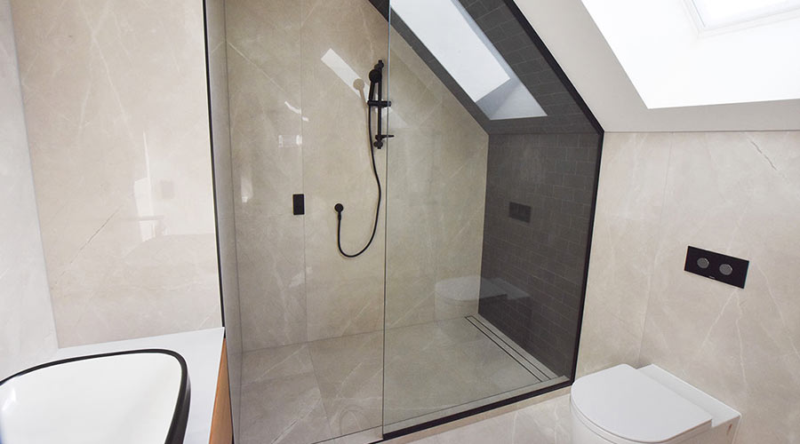 shower screen