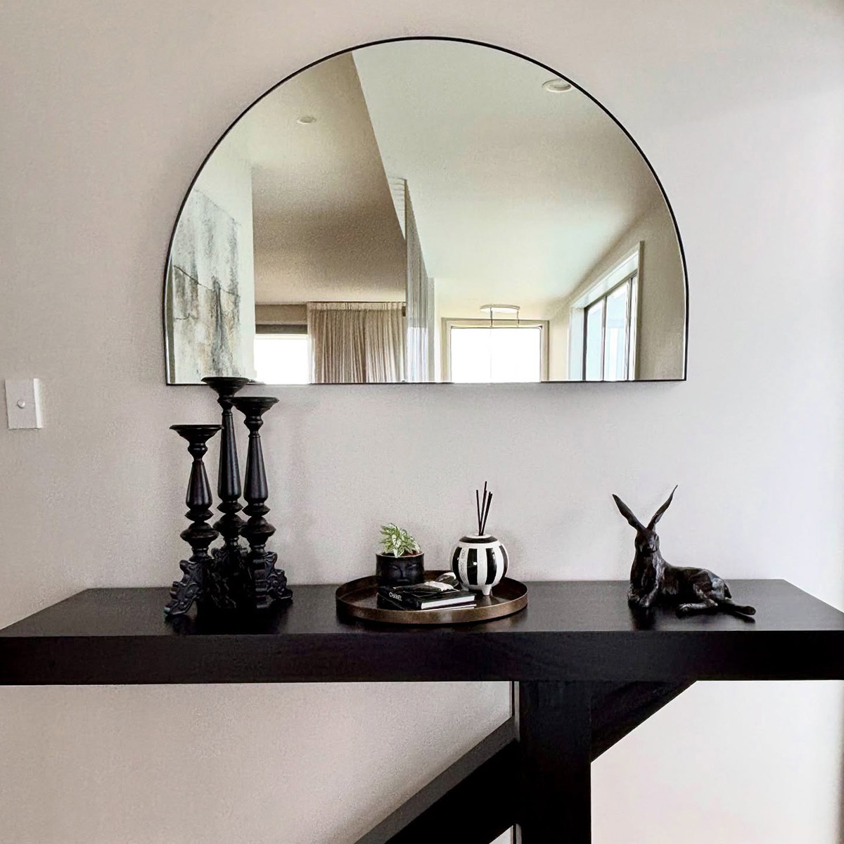 arch mirror